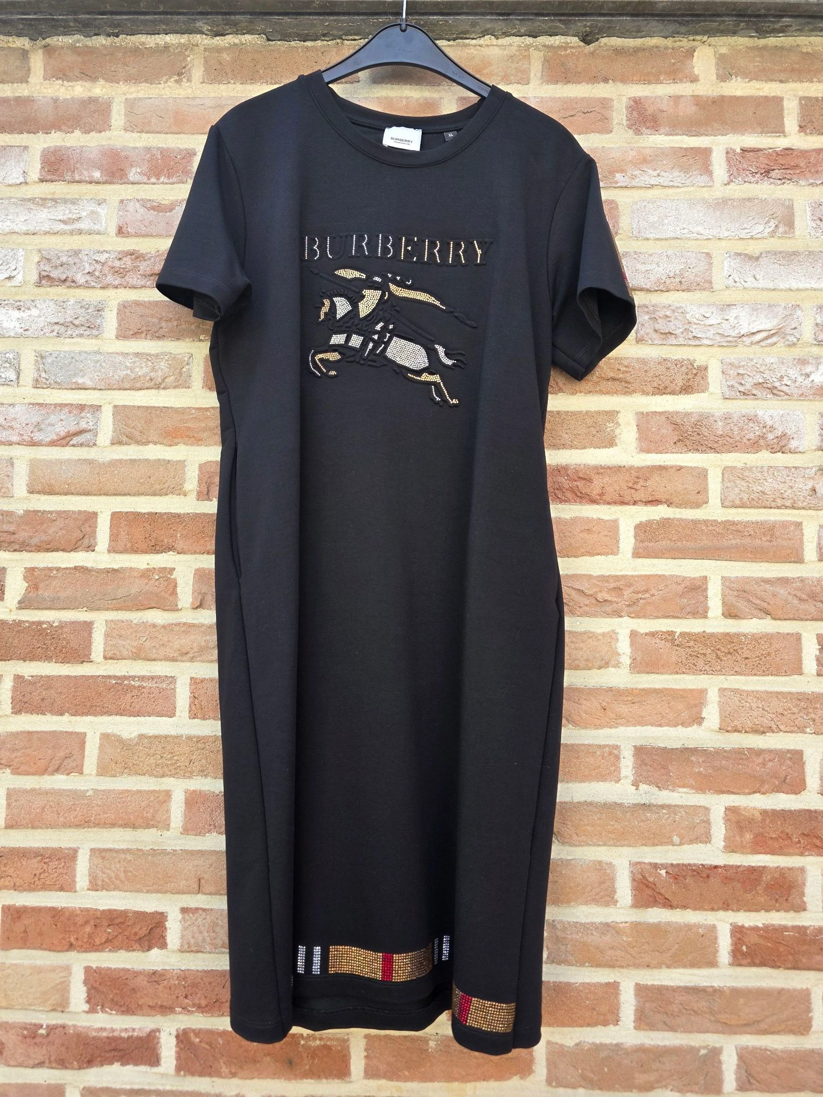Robe noir à strass inspi